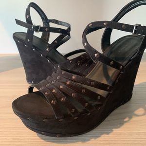 Strappy Black Wedge